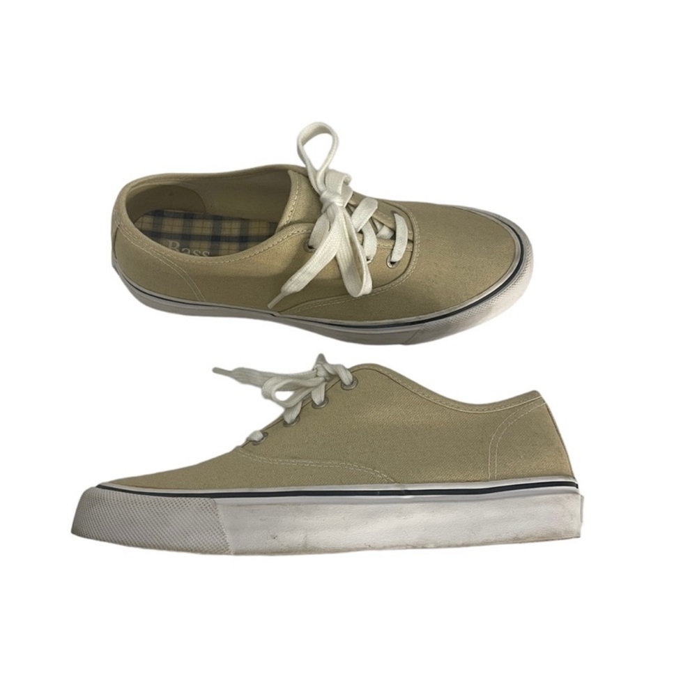 G.H. Bass Co. Happy beige lace up canvas preppy deck nautical sneaker shoe size9